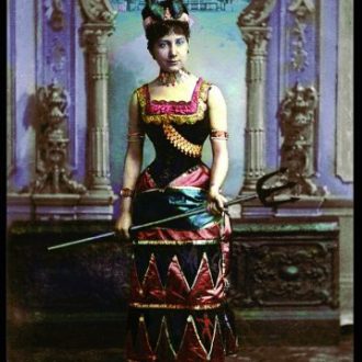 A painting of a woman in the Laura Creole Plantation